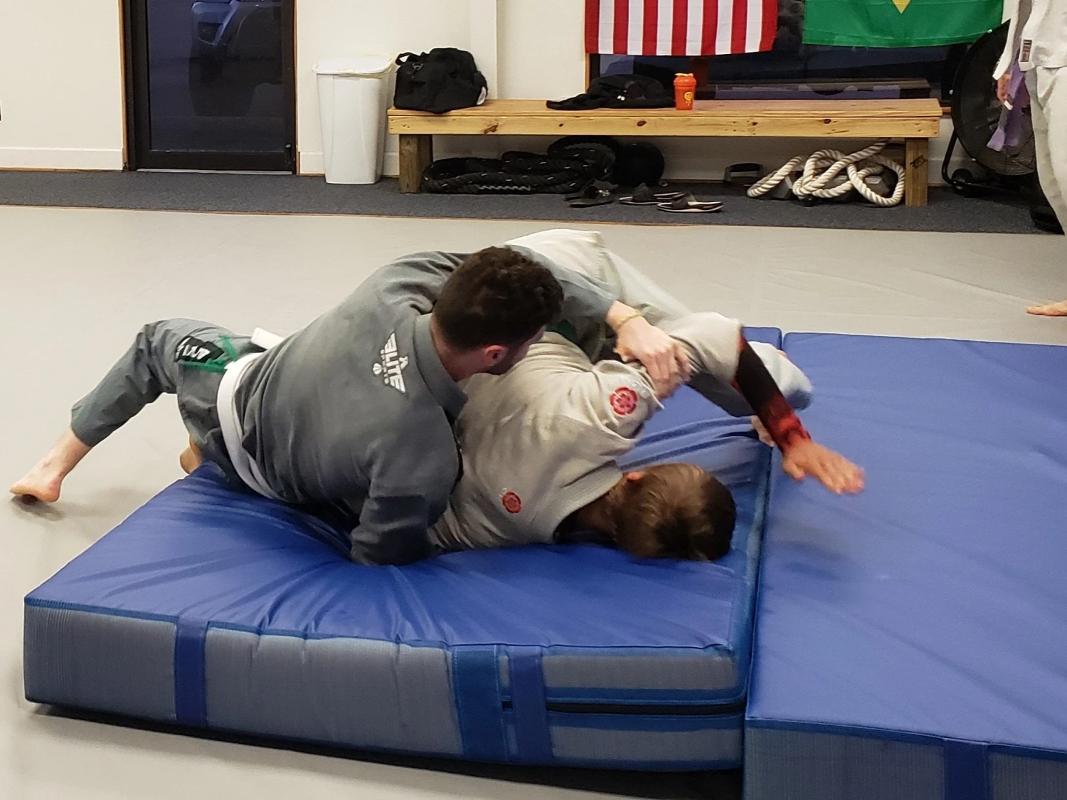 AK Athletic Equipment 4' X 6' X 8" Landing Mat 1 AK Athletic Equipment 4' X 6' X 8" Landing Mat