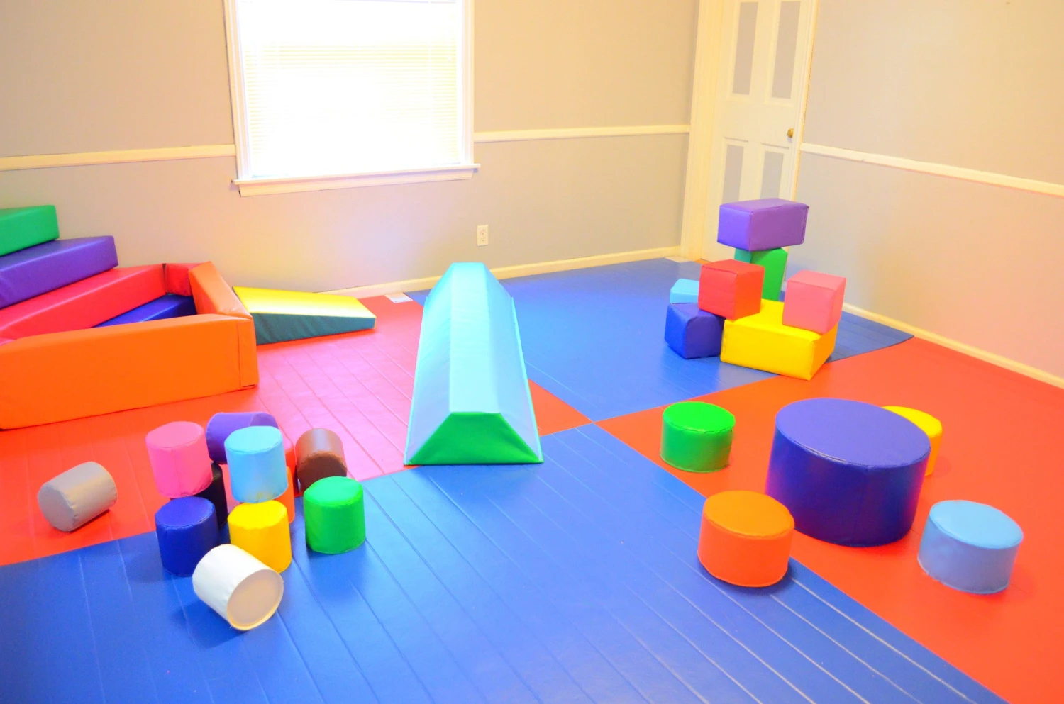 AK Athletic Equipment Roll-Up Playroom Flooring 5' X 5' 2 AK Athletic Equipment Roll-Up Playroom Flooring 5' X 5' - Image 2