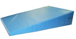 AK Athletic Equipment Triangle Incline Mat - 48" X 72" X 16"